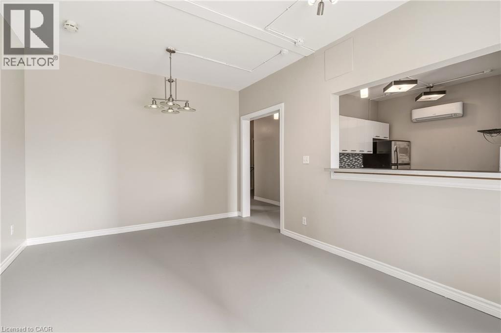 192 Catharine Street S, Hamilton, ON - Indoor Photo Showing Other Room