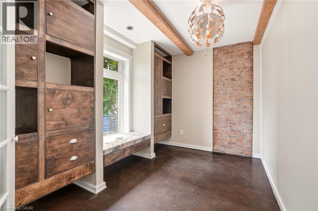 192 Catharine Street S, Hamilton, ON - Indoor Photo Showing Other Room