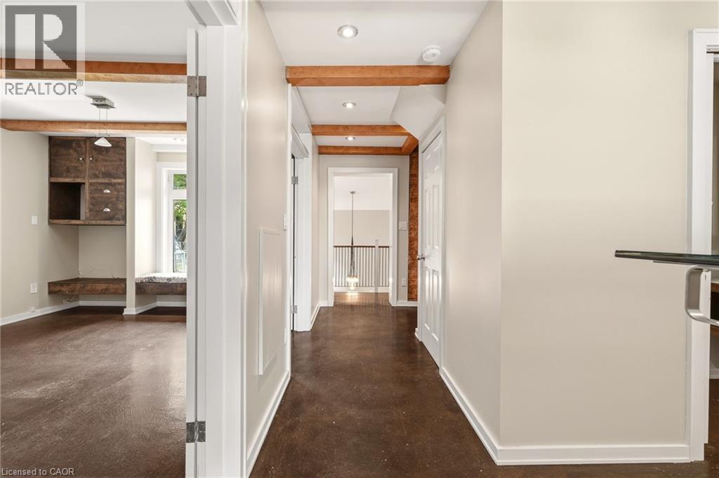 192 Catharine Street S, Hamilton, ON - Indoor Photo Showing Other Room