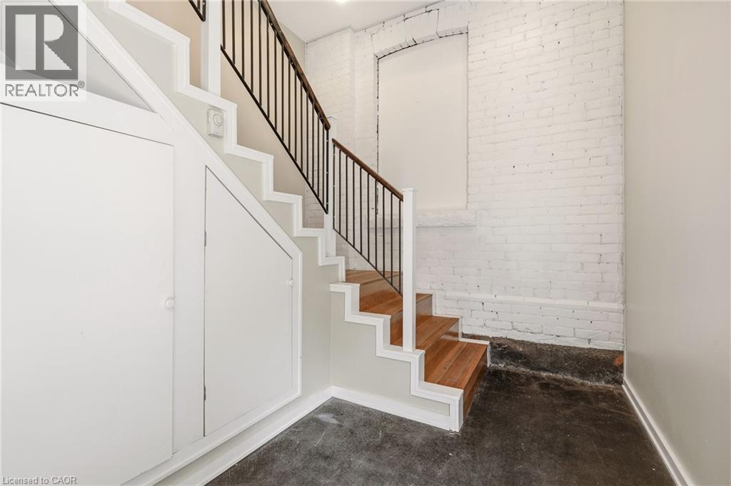 192 Catharine Street S, Hamilton, ON - Indoor Photo Showing Other Room