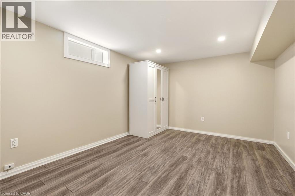 192 Catharine Street S, Hamilton, ON - Indoor