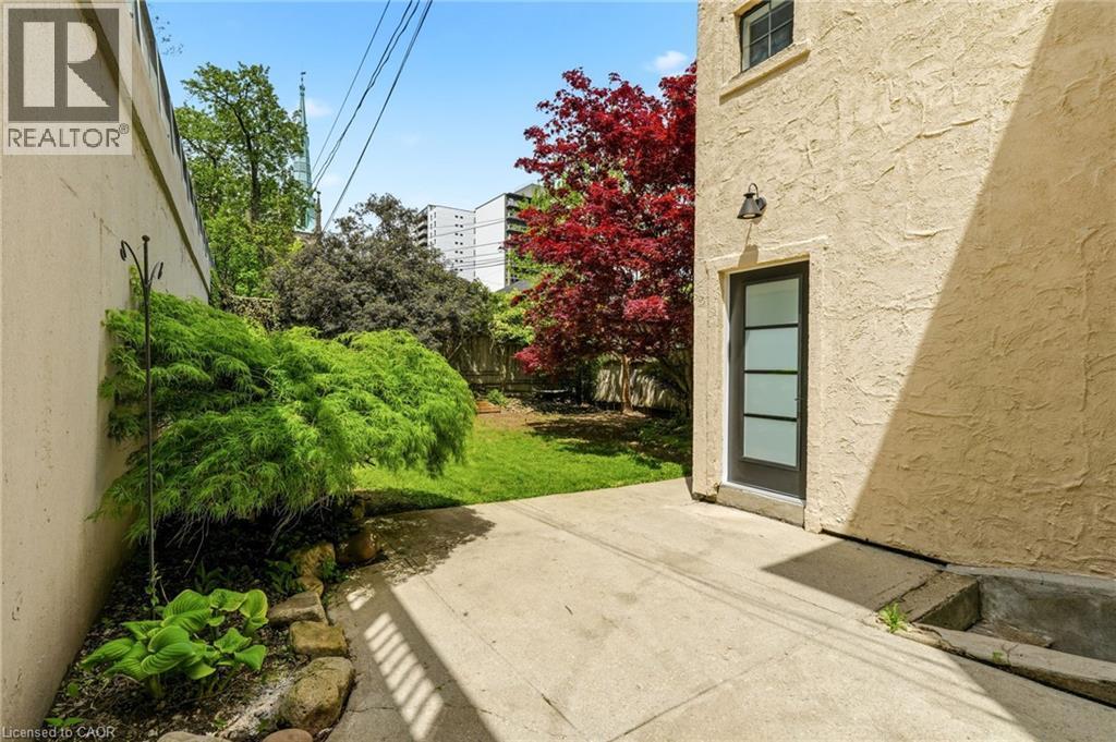 192 Catharine Street S, Hamilton, ON - Outdoor