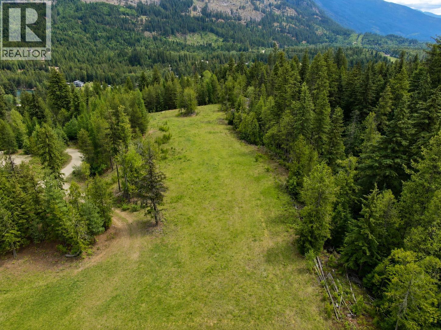 3809 Passmore Upper Road, Passmore, BC