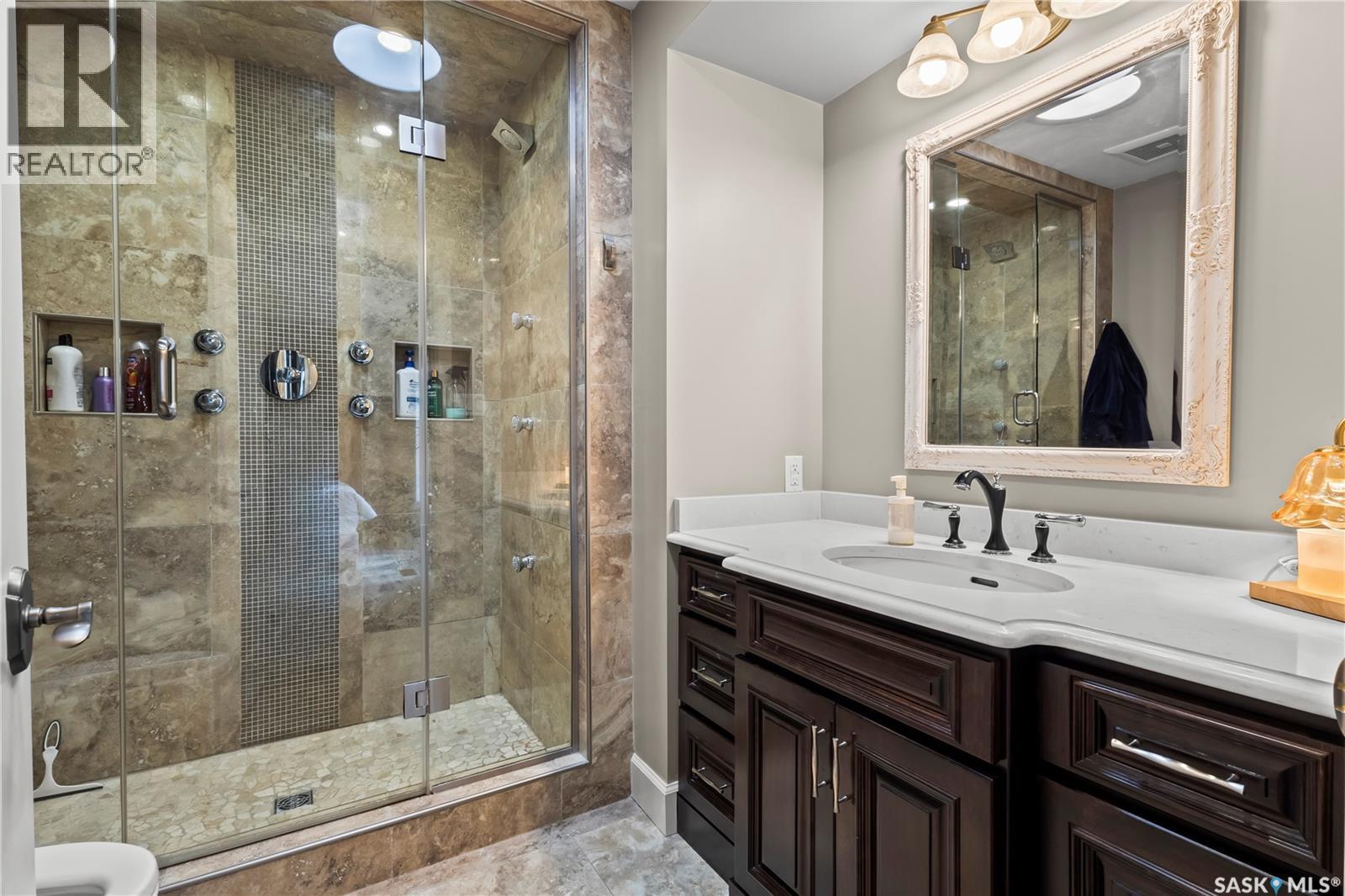 3383 Dent Crescent, Prince Albert, SK - Indoor Photo Showing Bathroom