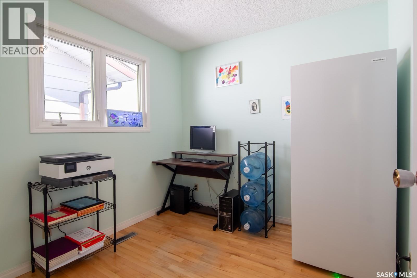 127 Devonshire Crescent, Saskatoon, SK - Indoor