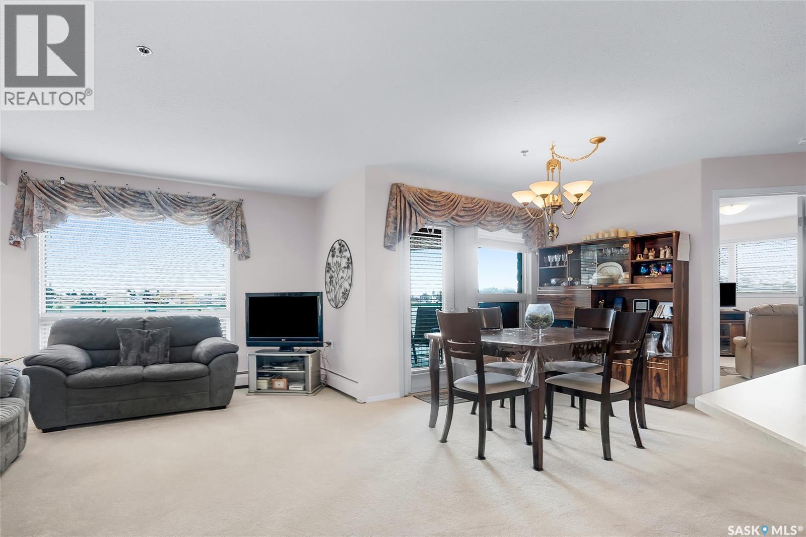 215 2213 Adelaide Street E, Saskatoon, SK - Indoor