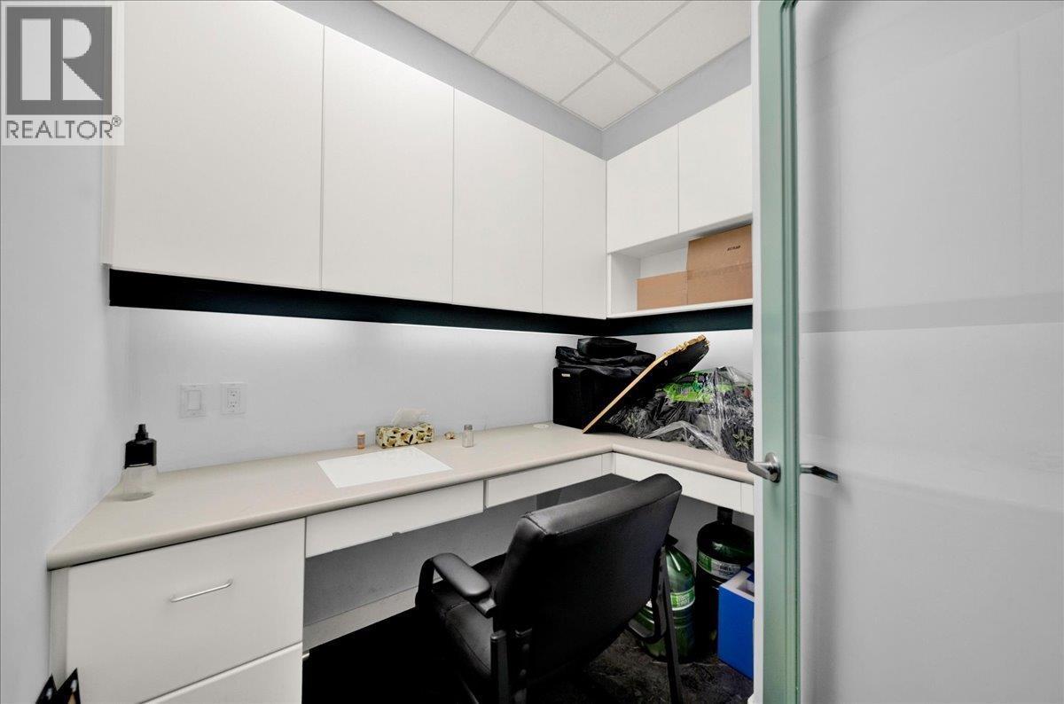 22337 Lougheed Highway, Maple Ridge, BC - Indoor
