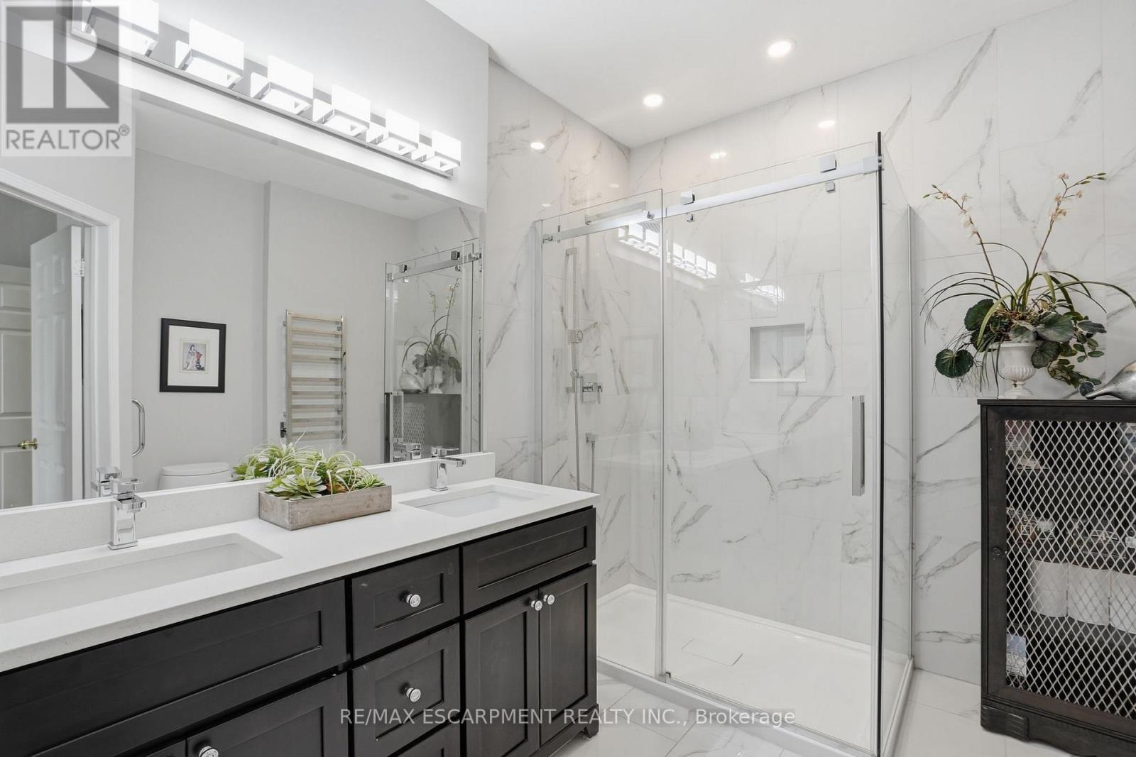 3 - 2258 Turnberry Road, Burlington, ON