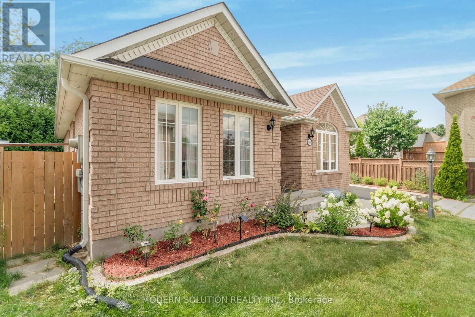 6431 Tenth Line W, Mississauga, ON - Outdoor
