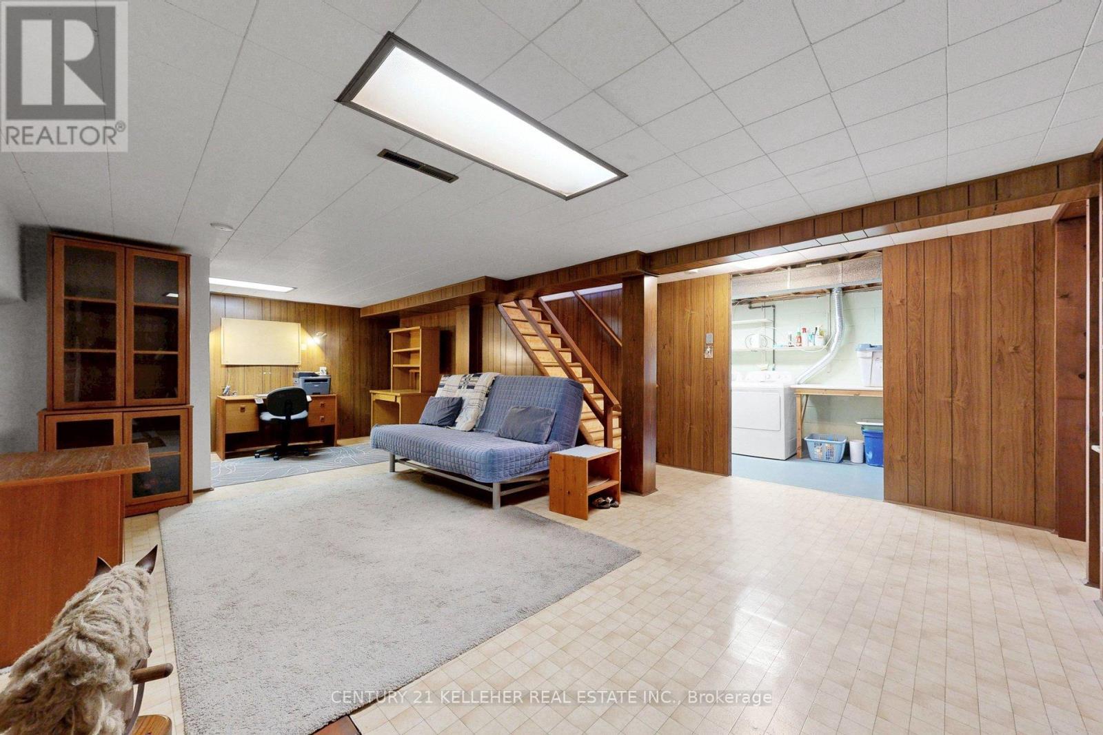 1065 Sierra Boulevard, Mississauga, ON - Indoor