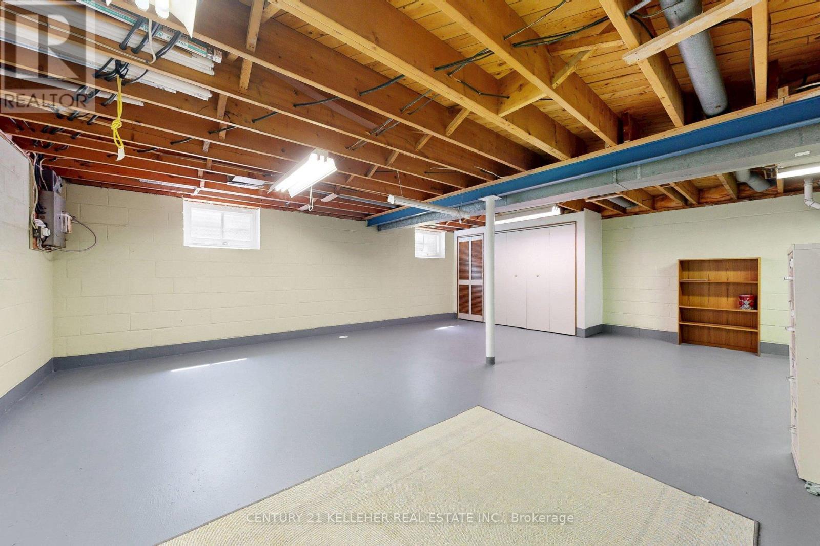1065 Sierra Boulevard, Mississauga, ON - Indoor Photo Showing Basement