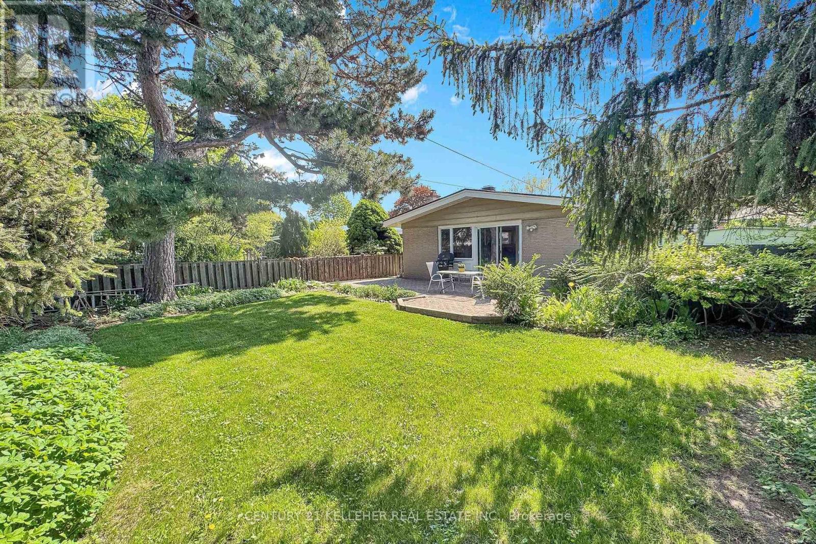 1065 Sierra Boulevard, Mississauga, ON - Outdoor