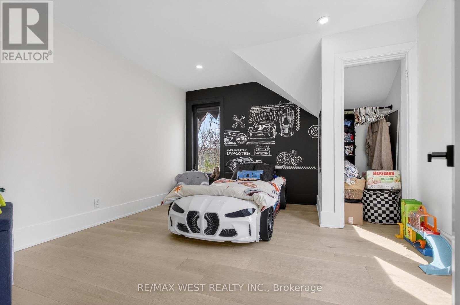 834 Beach Boulevard, Hamilton, ON - Photo Showing Other Room