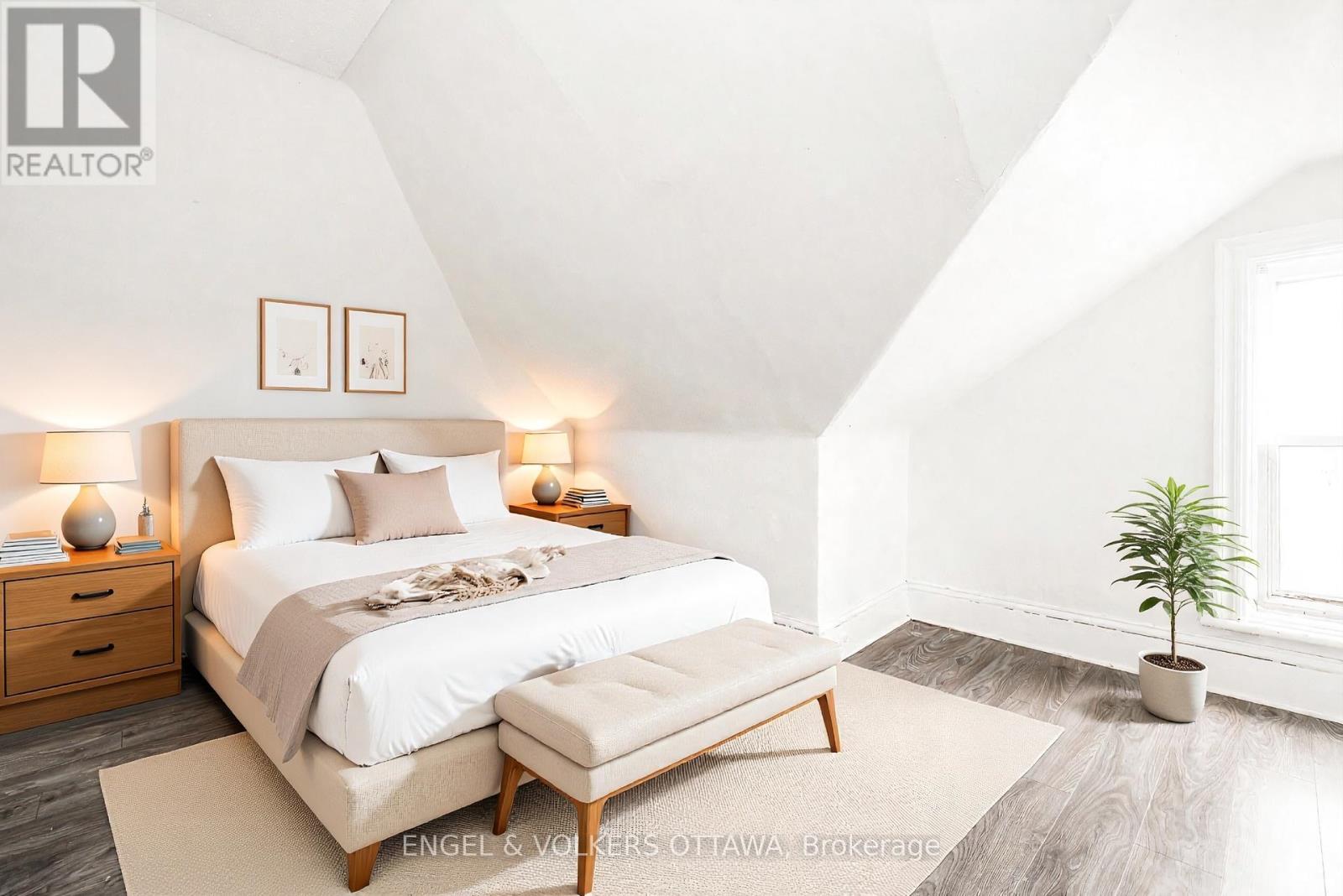 Virtually staged - 84 Second Avenue, Ottawa, ON - Indoor Photo Showing Bedroom