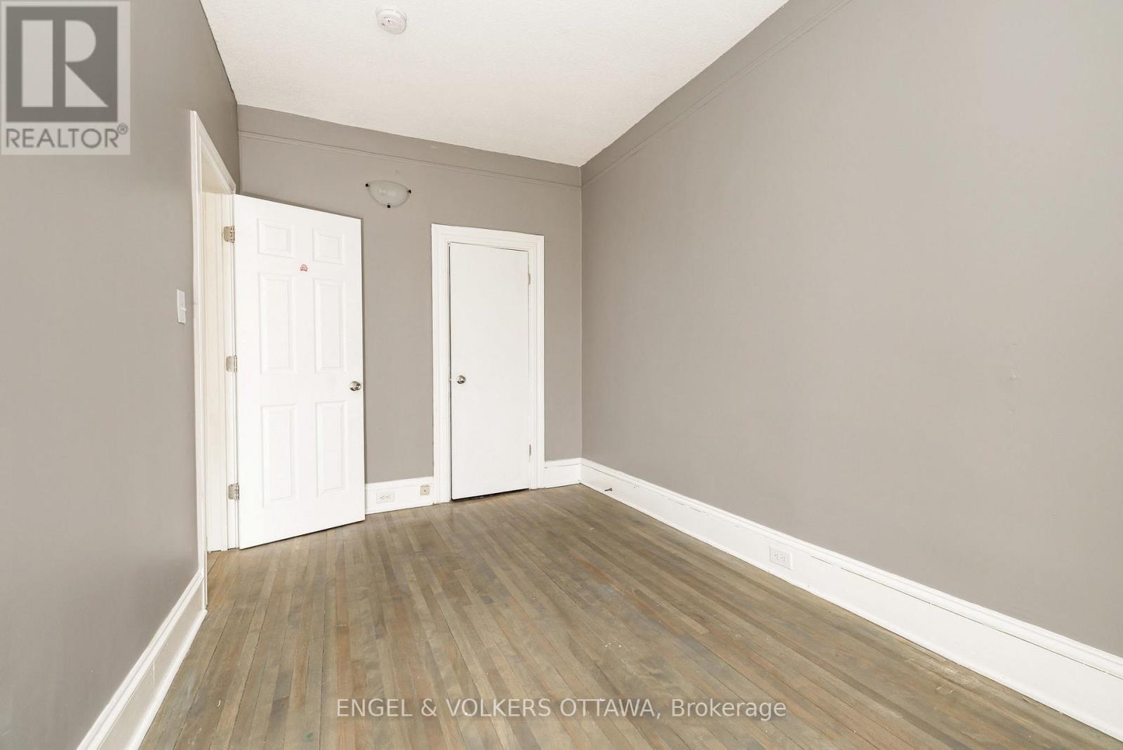 84 Second Avenue, Ottawa, ON - Indoor Photo Showing Other Room