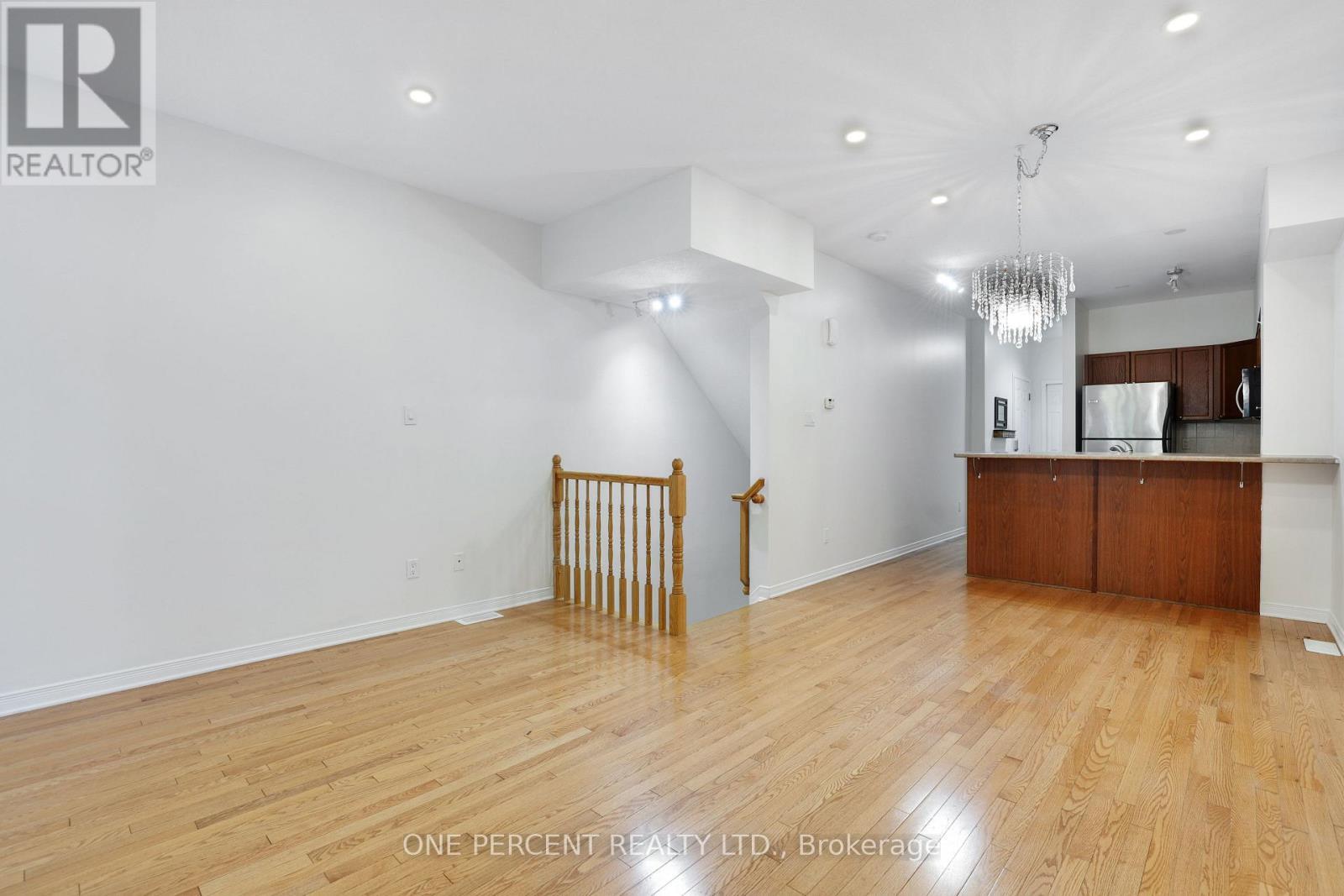 1048 Redtail Private, Ottawa, ON - Indoor Photo Showing Kitchen