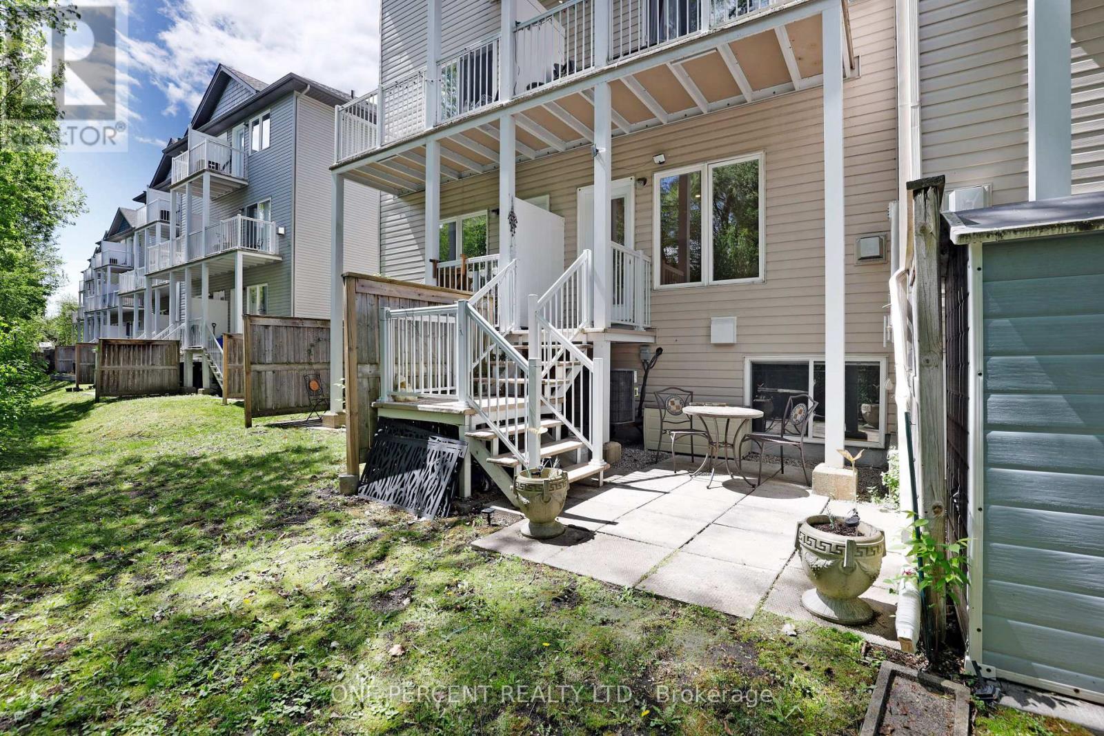 1048 Redtail Private, Ottawa, ON - Outdoor