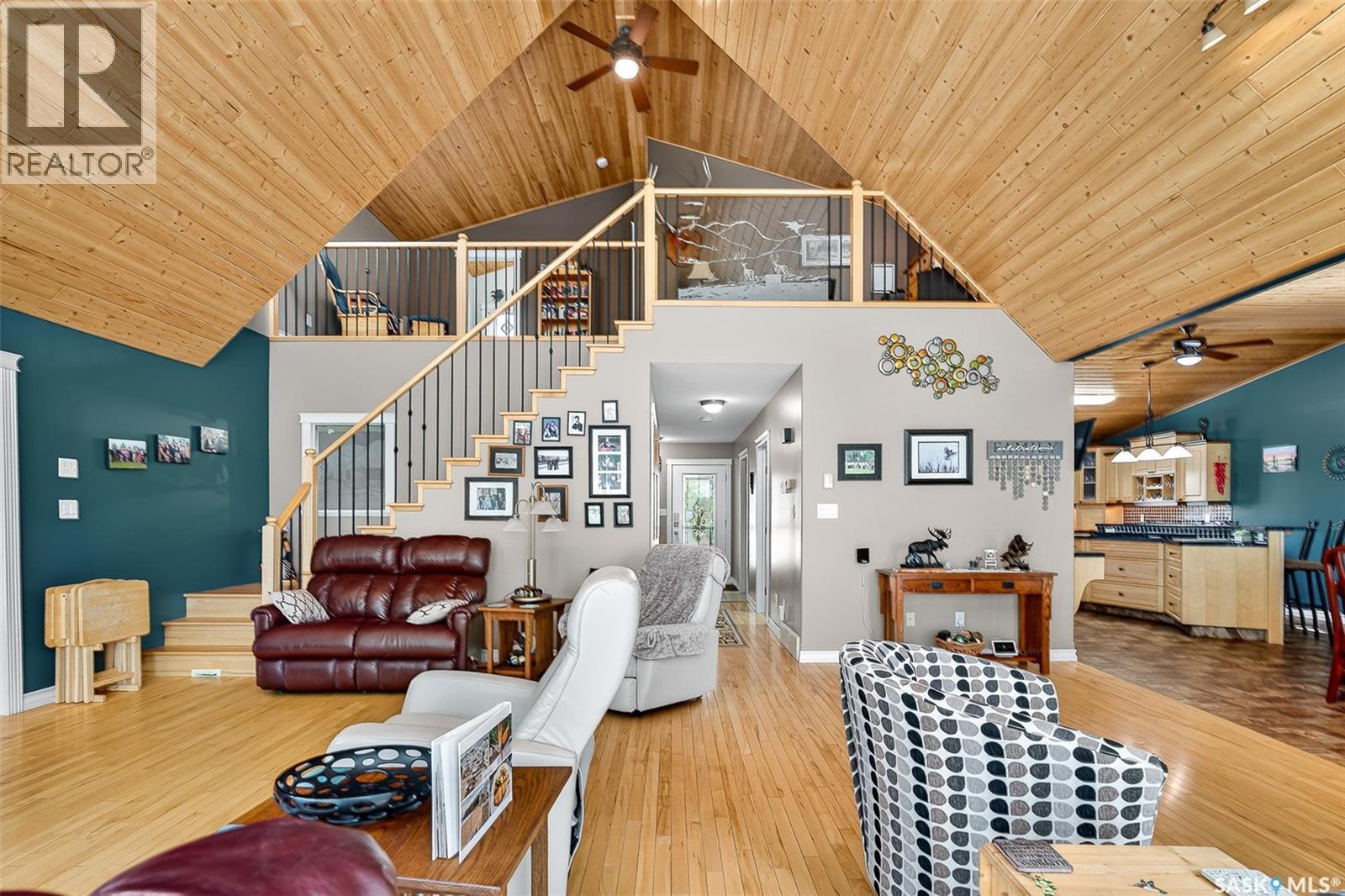 417 Daniel Drive, Buffalo Pound Lake, SK - Indoor