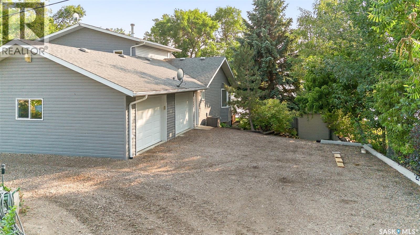 417 Daniel Drive, Buffalo Pound Lake, SK - Outdoor
