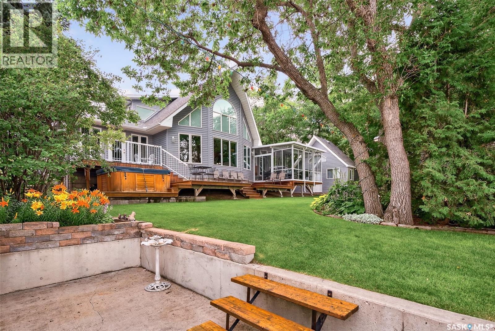 417 Daniel Drive, Buffalo Pound Lake, SK - Outdoor With Deck Patio Veranda