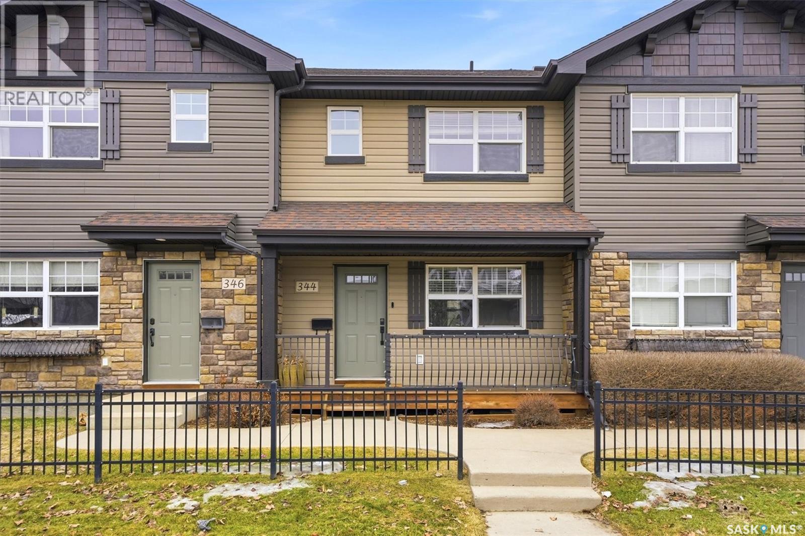 344 Levalley Cove, Saskatoon, SK