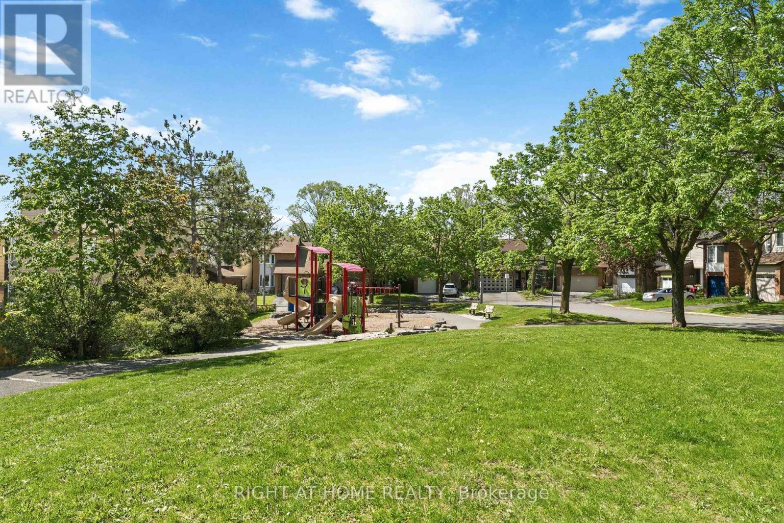 981 Barwell Avenue, Ottawa, ON - Outdoor