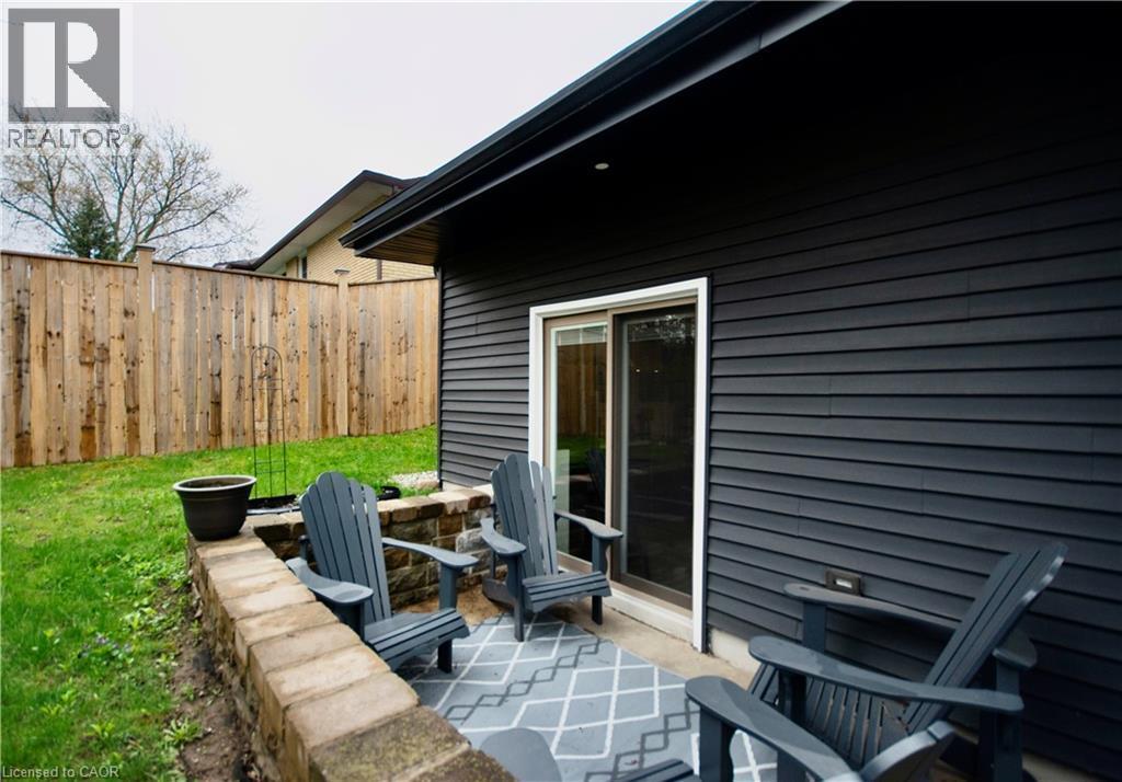 86 Hearth Crescent, Kitchener, ON - Outdoor With Exterior