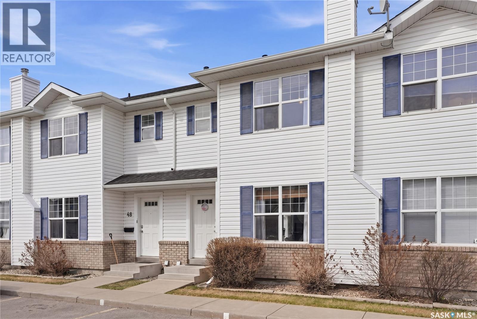 49 203 Herold Terrace, Saskatoon, SK - Outdoor With Facade