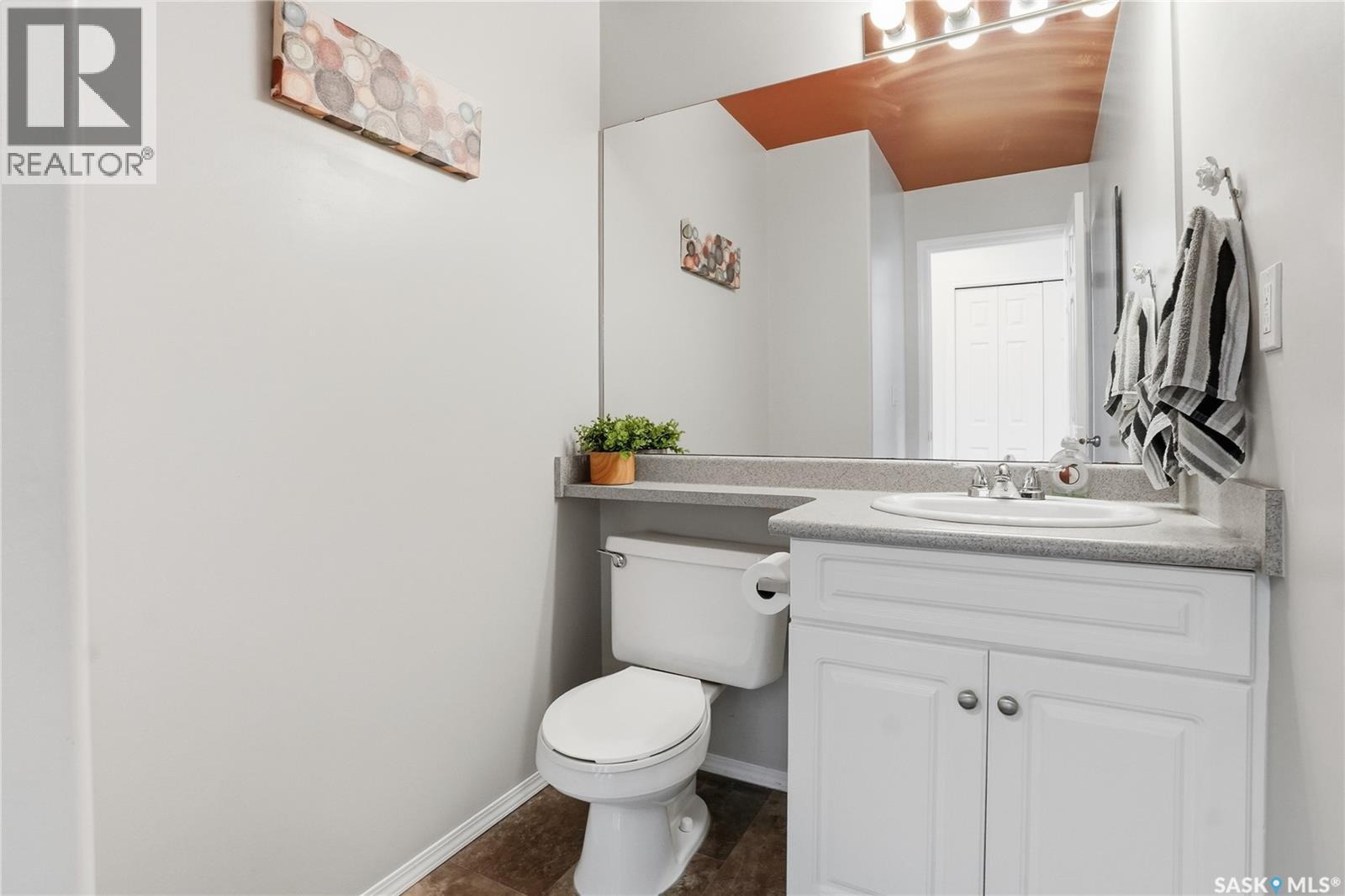 49 203 Herold Terrace, Saskatoon, SK - Indoor Photo Showing Bathroom