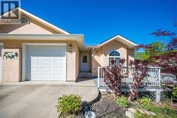 83 Kootenay Avenue S Fruitvale, BC V0G 1L0