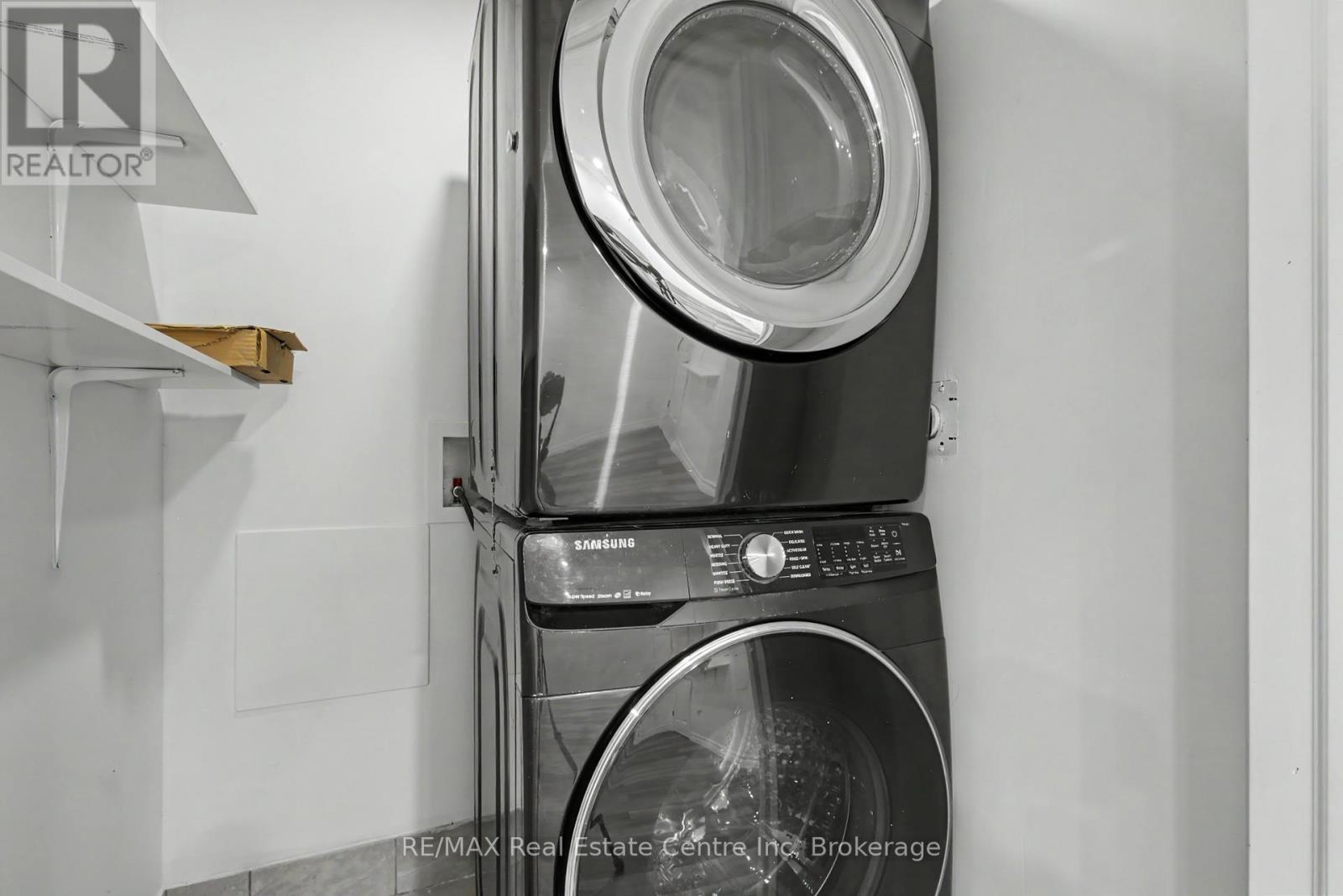 51 Camrose Court, Kitchener, ON - Indoor Photo Showing Laundry Room