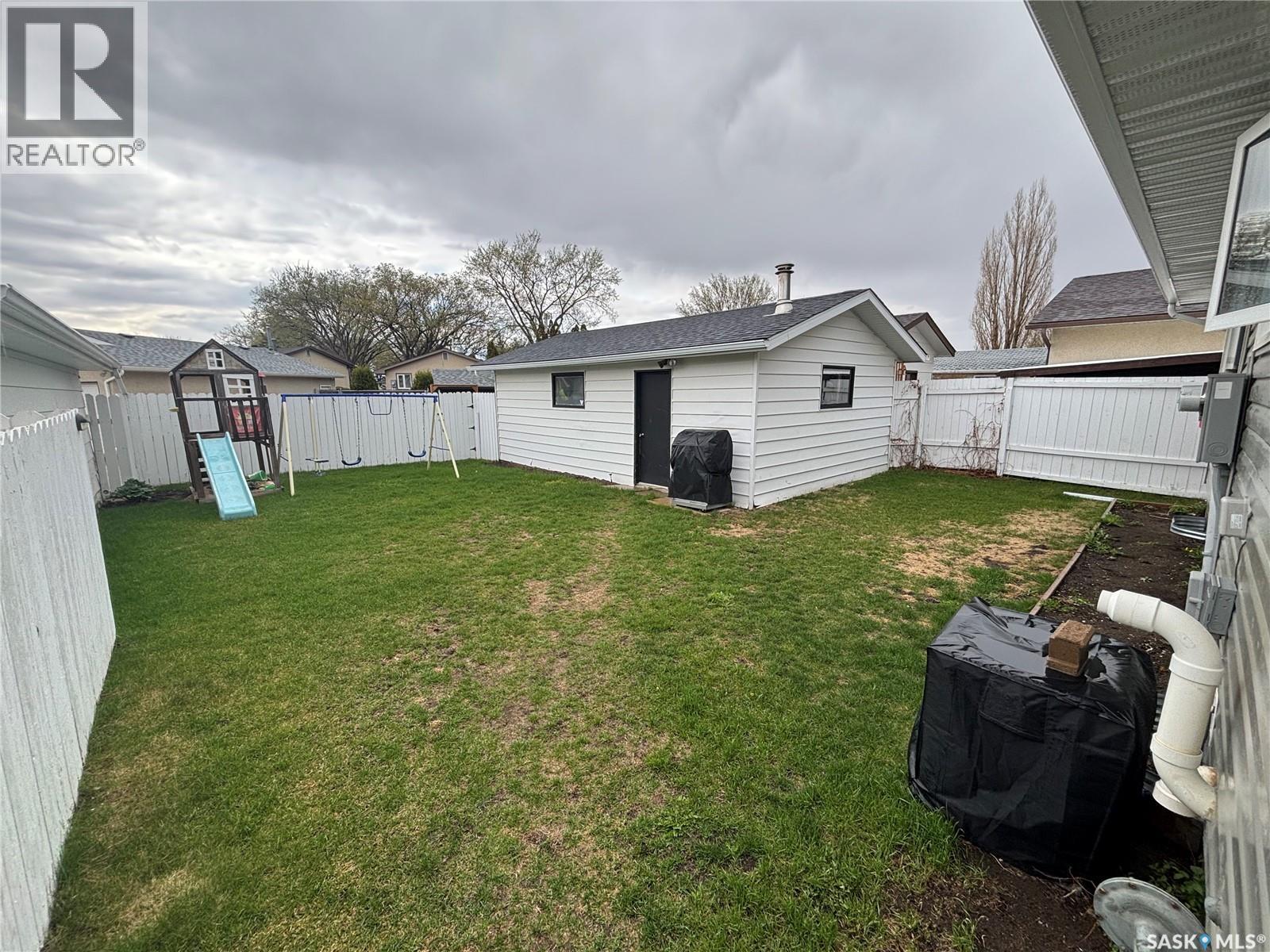 358 Bruce Street, Regina, SK - Outdoor