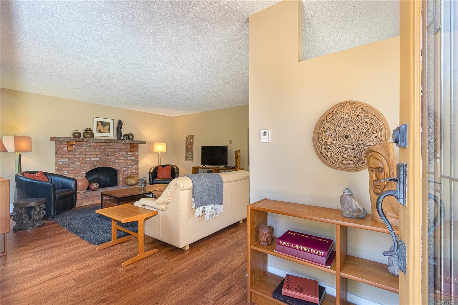 10210 Third St, Sidney, BC