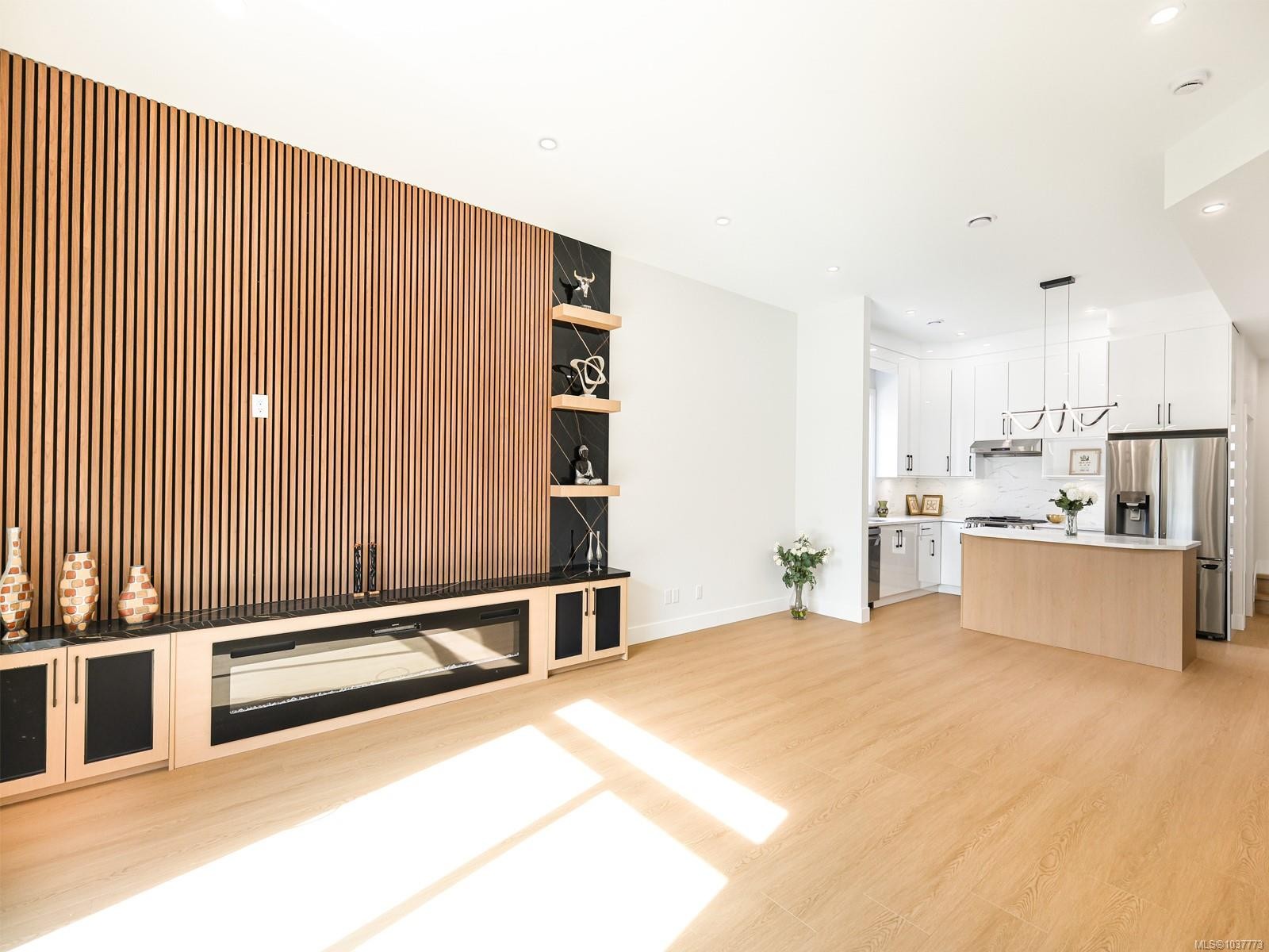 20 Leam Rd, Nanaimo, BC - Indoor Photo Showing Kitchen