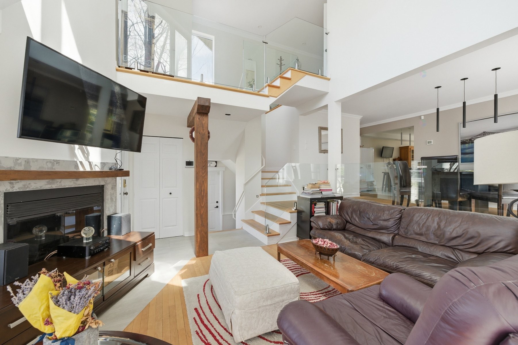 Salon - 276 Rue Des Eaux-Vives, Saint-Jérôme, QC - Indoor Photo Showing Living Room With Fireplace