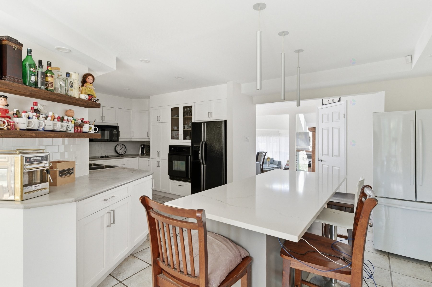Cuisine - 276 Rue Des Eaux-Vives, Saint-Jérôme, QC - Indoor Photo Showing Kitchen With Upgraded Kitchen