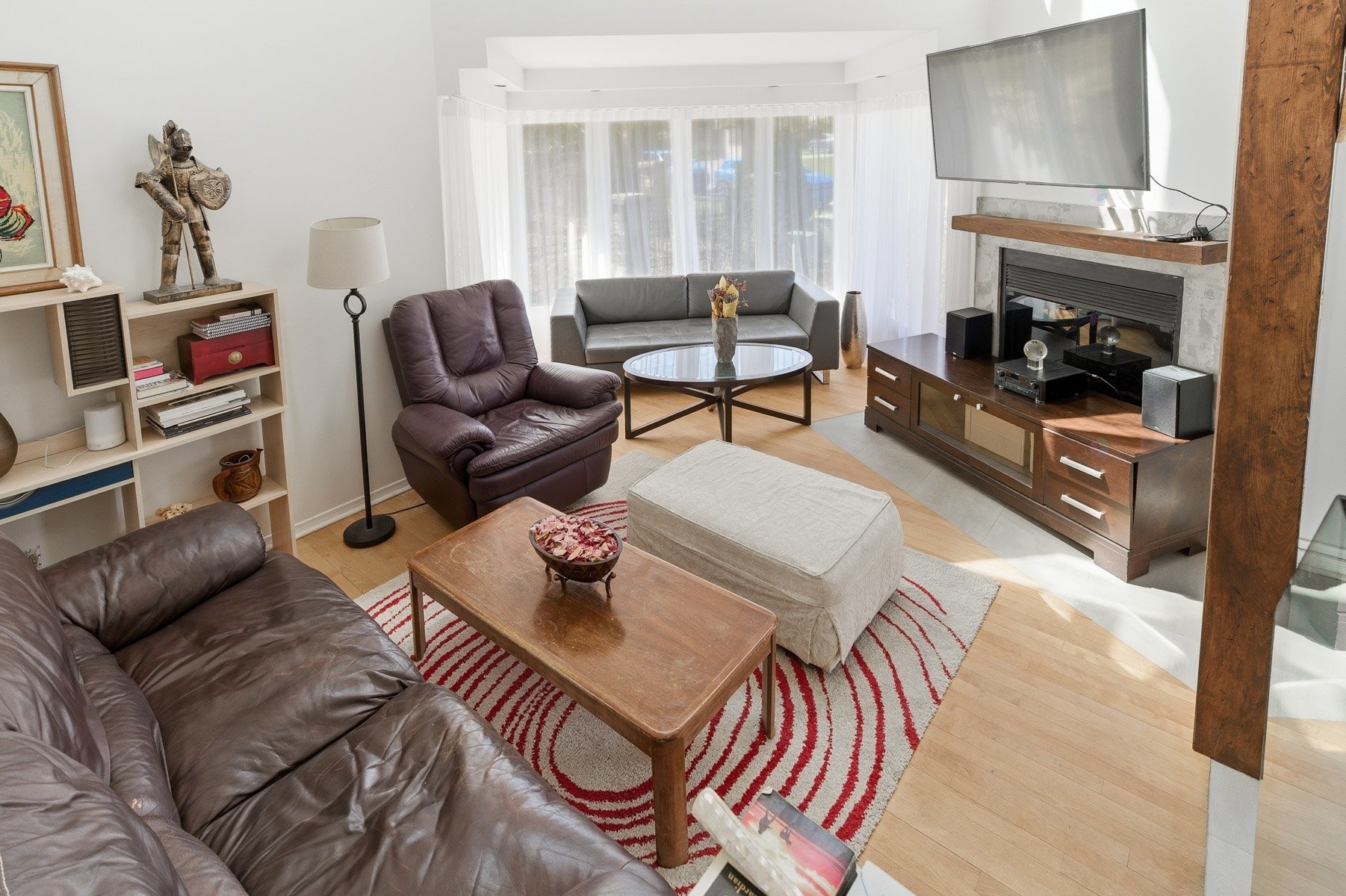 Salon - 276 Rue Des Eaux-Vives, Saint-Jérôme, QC - Indoor Photo Showing Living Room With Fireplace