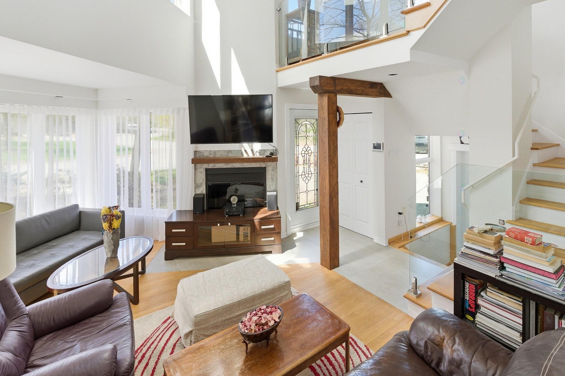 Salon - 276 Rue Des Eaux-Vives, Saint-Jérôme, QC - Indoor Photo Showing Living Room With Fireplace