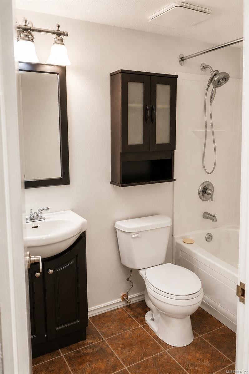 #314-7450 Rupert St, Port Hardy, BC - Indoor Photo Showing Bathroom