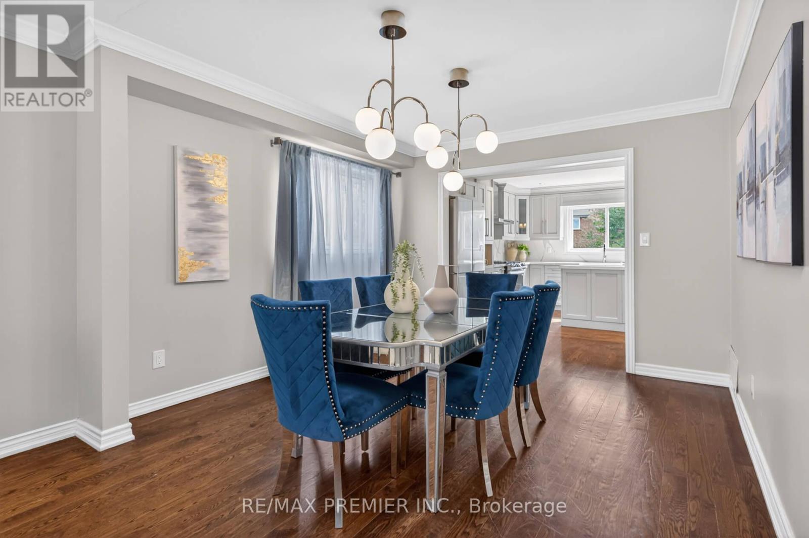 248 Forest Drive, Vaughan, ON - Indoor Photo Showing Dining Room
