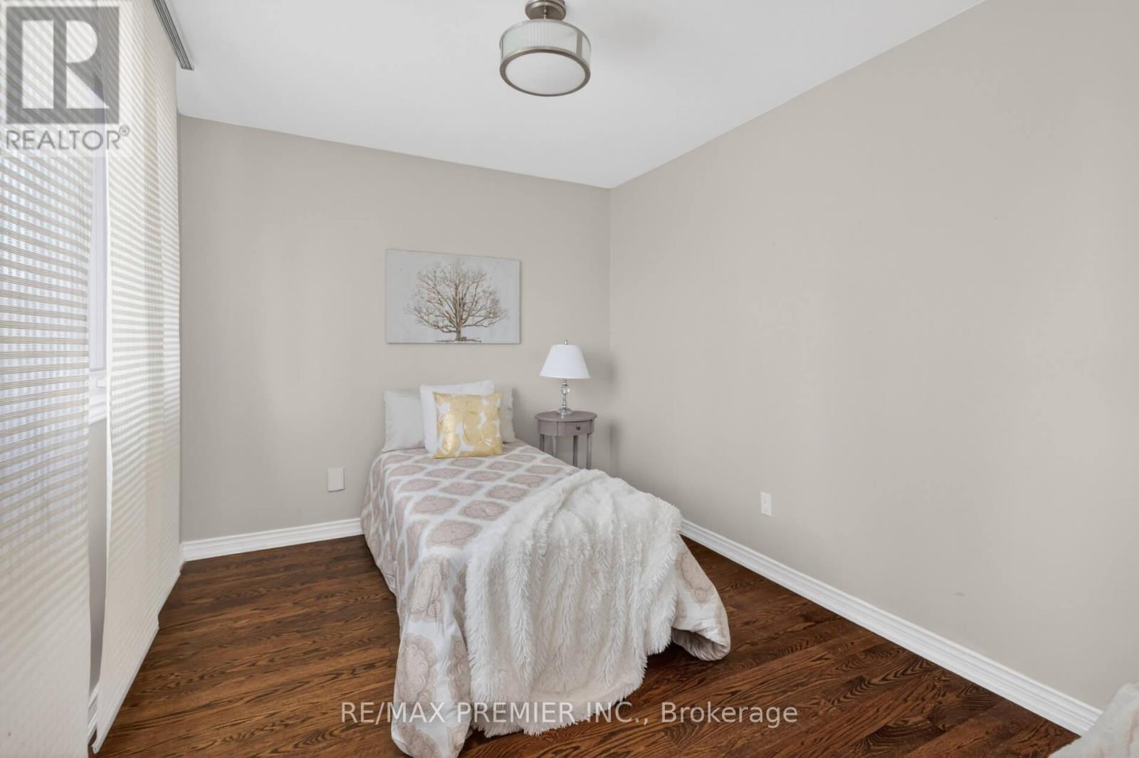 248 Forest Drive, Vaughan, ON - Indoor Photo Showing Bedroom