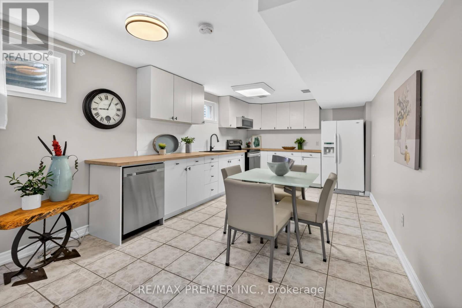 248 Forest Drive, Vaughan, ON - Indoor