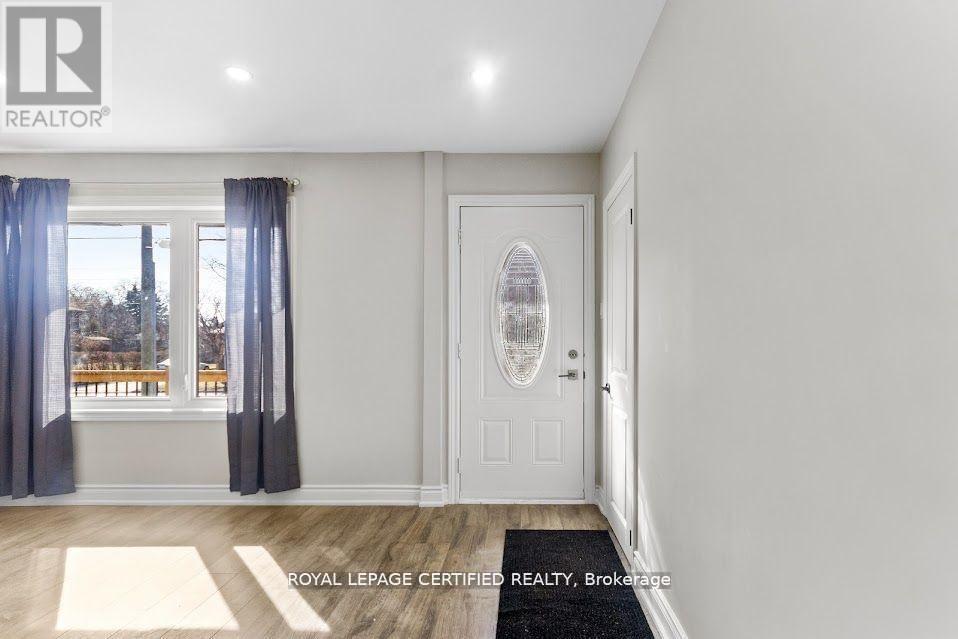 38 Collier Road, Thorold, ON - Indoor Photo Showing Other Room