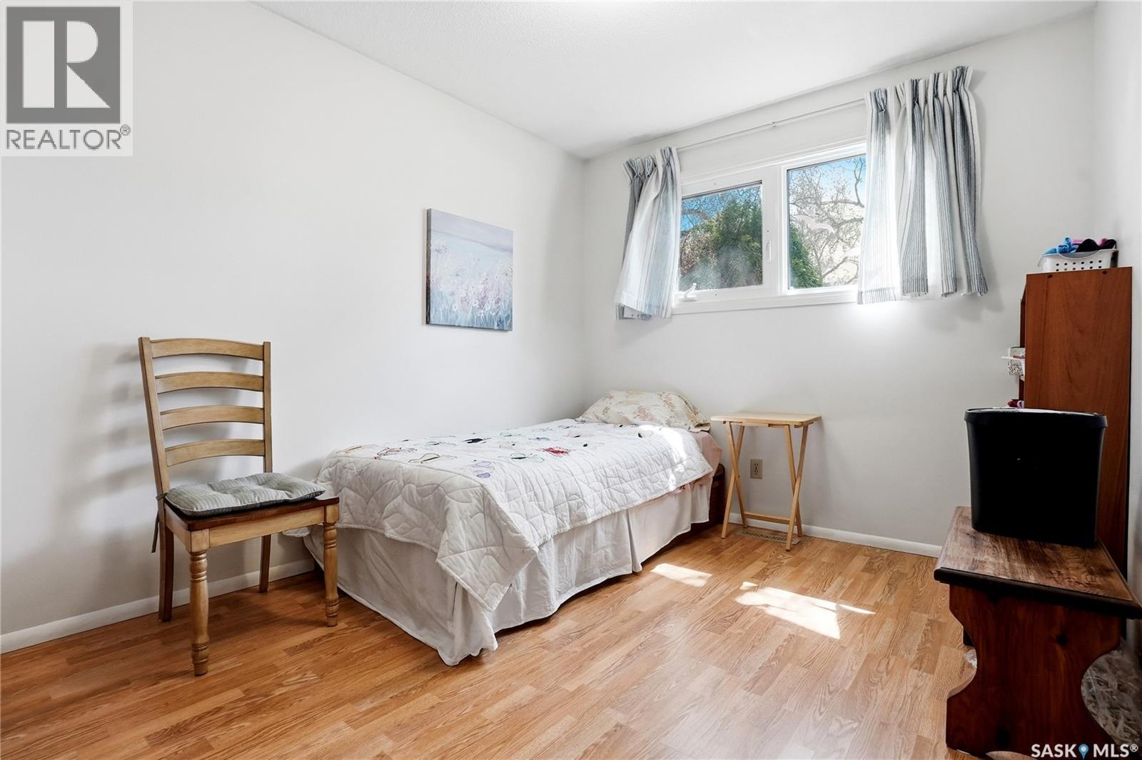 2362 Easthill, Saskatoon, SK - Indoor Photo Showing Bedroom