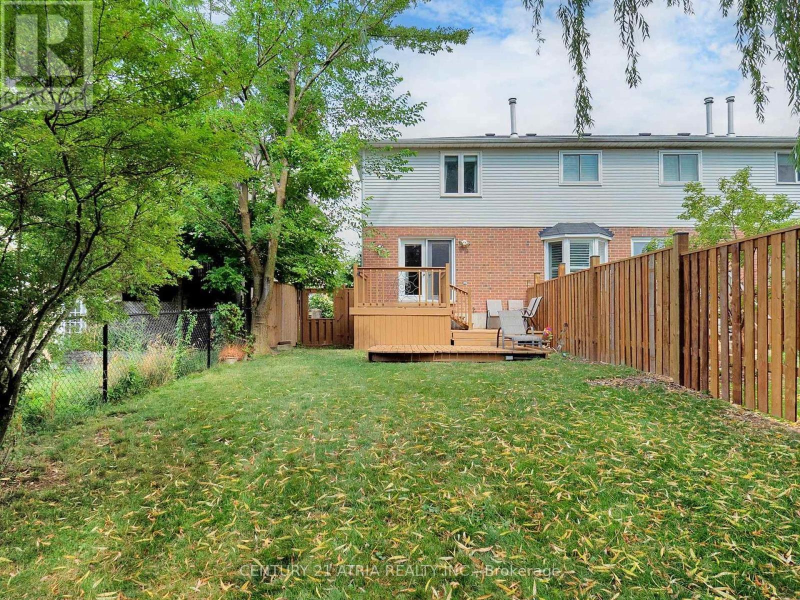 1366 Treeland Street, Burlington, ON - Outdoor With Deck Patio Veranda