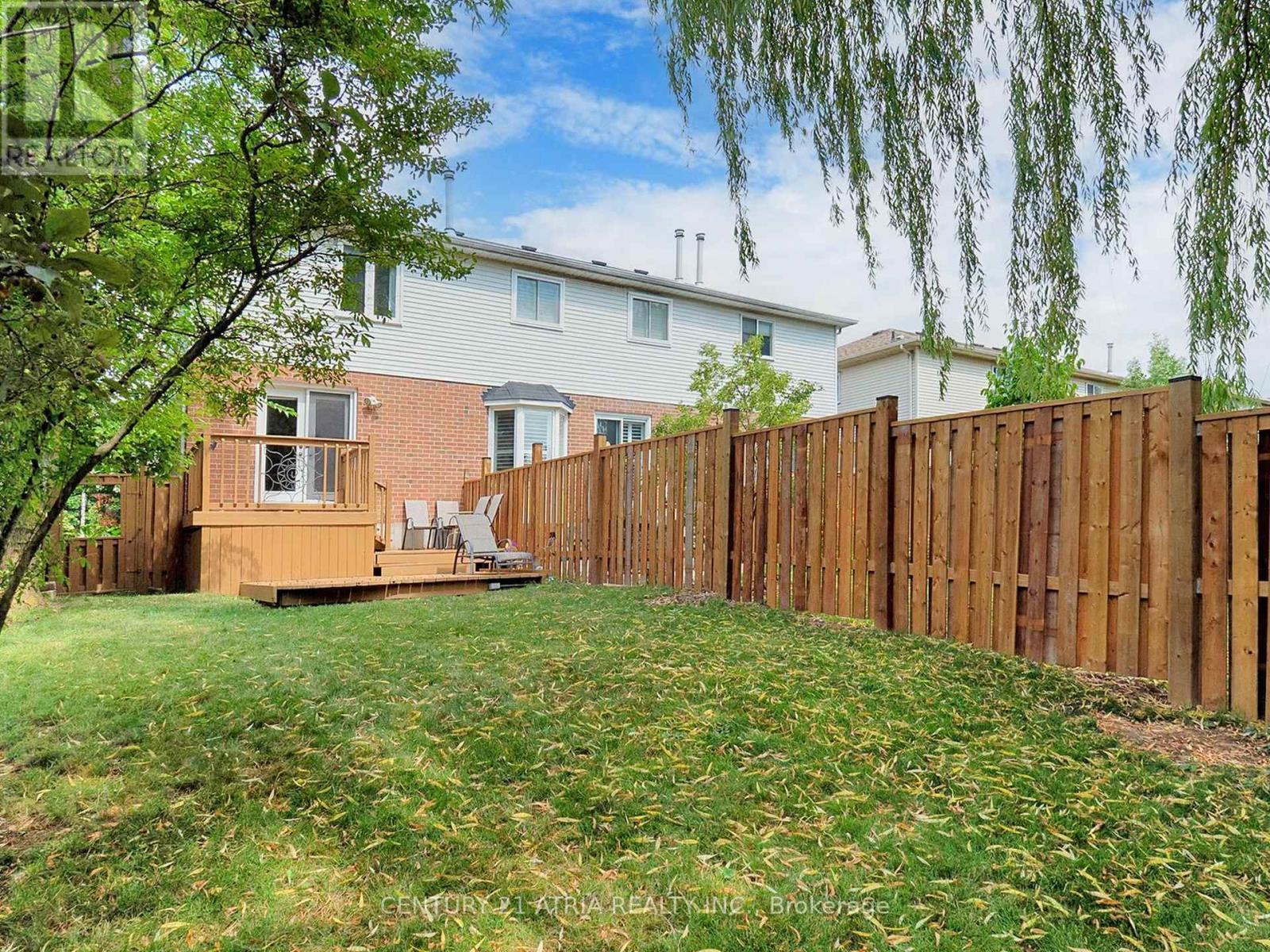 1366 Treeland Street, Burlington, ON - Outdoor With Deck Patio Veranda