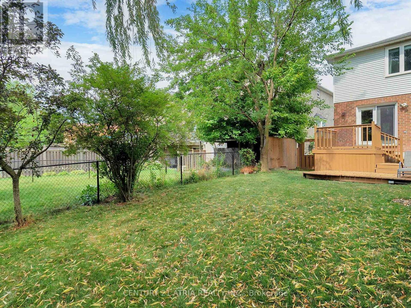 1366 Treeland Street, Burlington, ON - Outdoor With Deck Patio Veranda