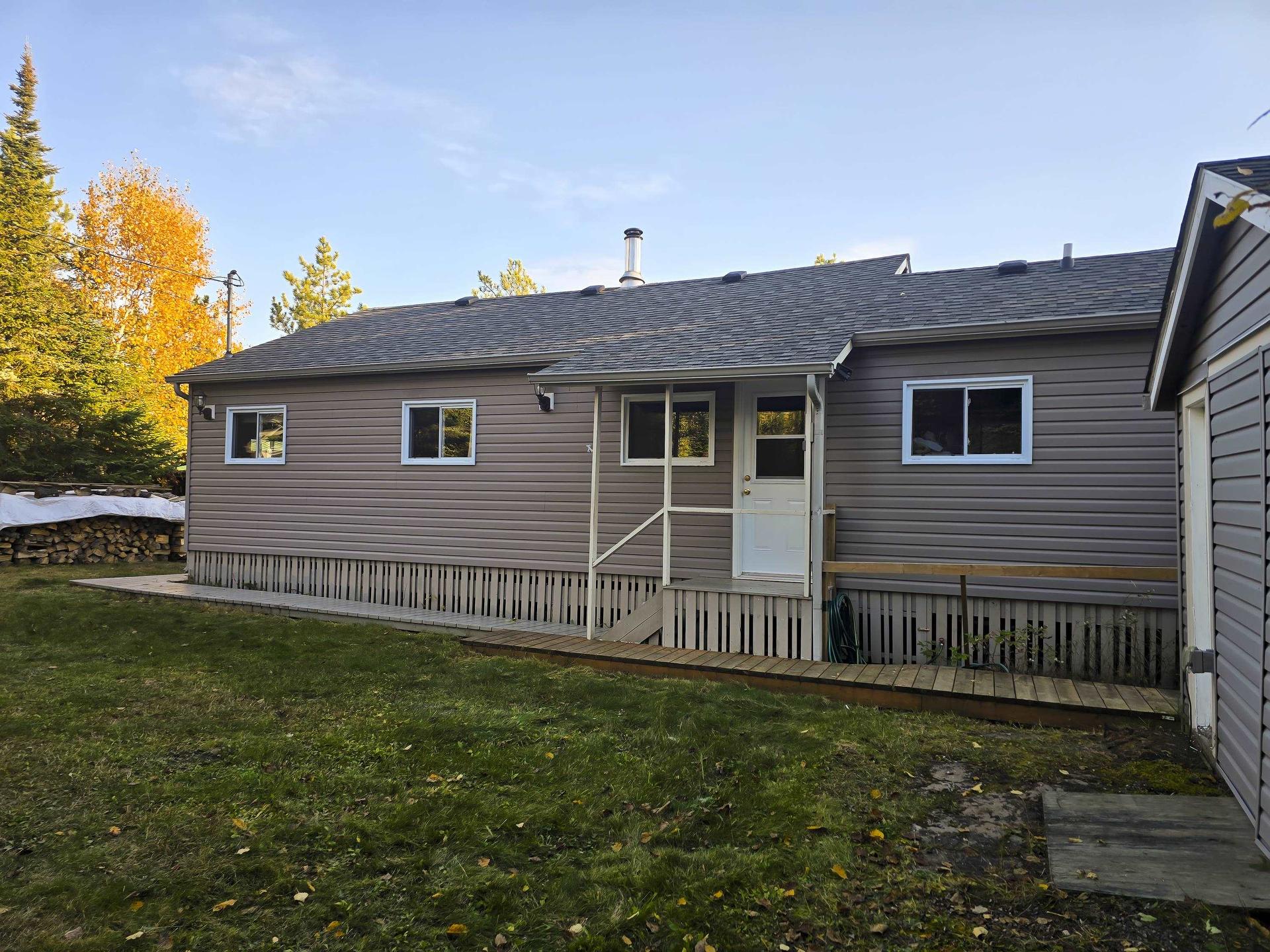 351 Amethyst Harbour Cliff Road, Thunder Bay, ON