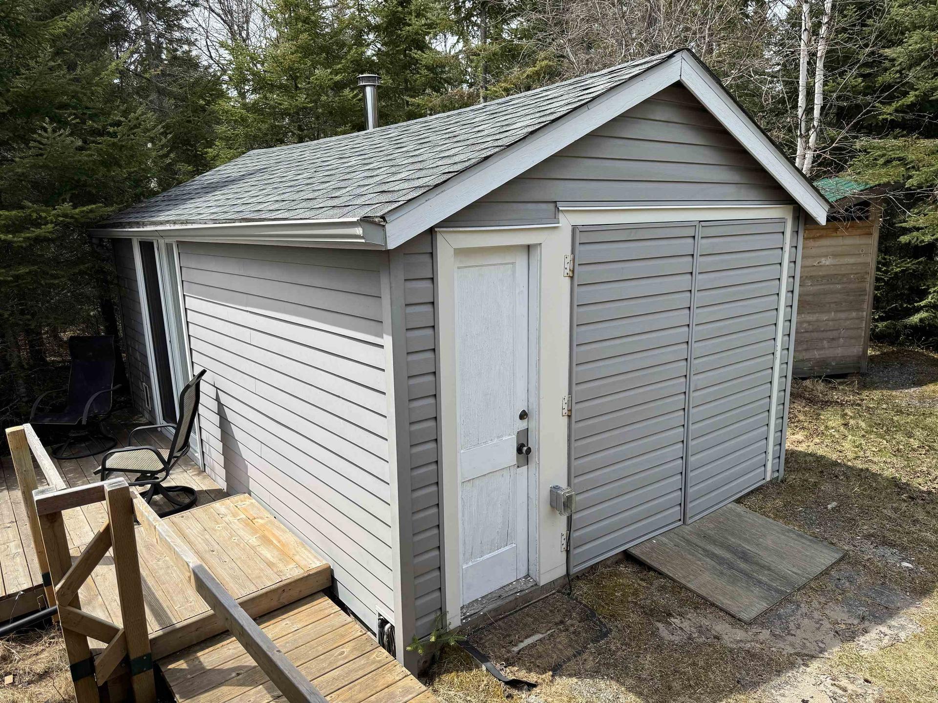 351 Amethyst Harbour Cliff Road, Thunder Bay, ON