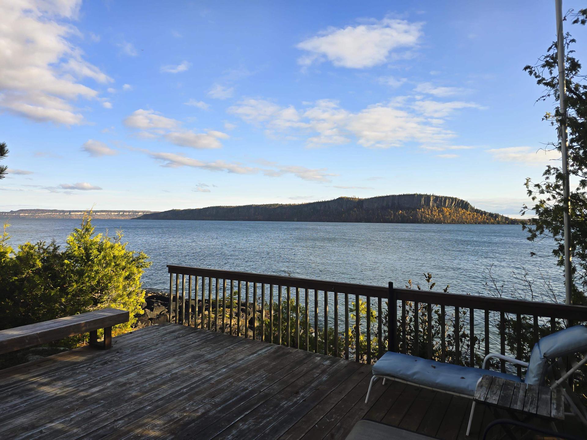 351 Amethyst Harbour Cliff Road, Thunder Bay, ON